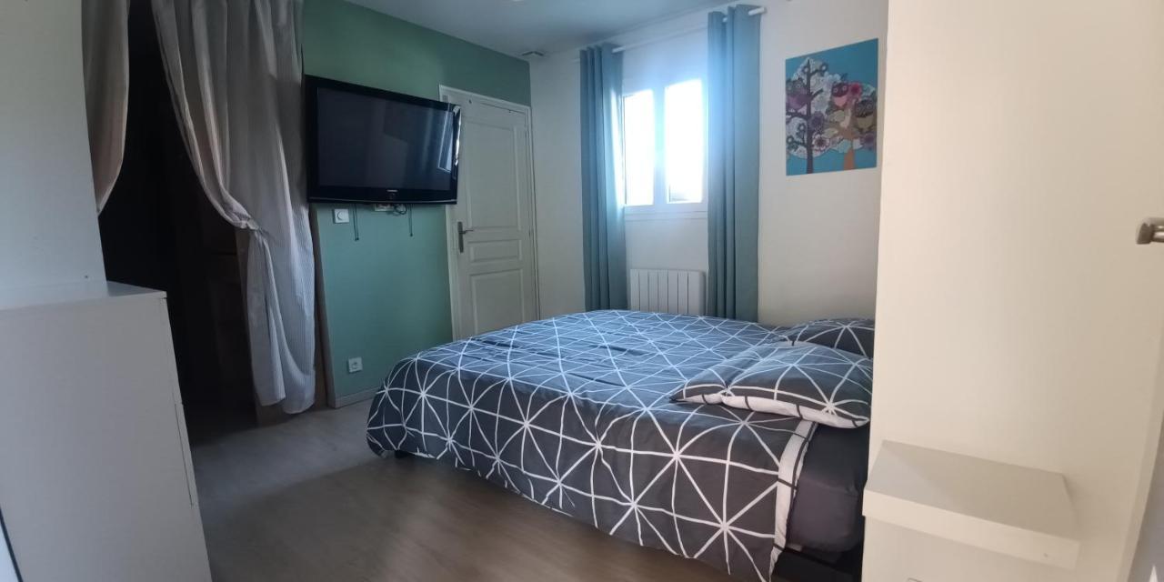 Grande Maison Entiere De 120M2 Epron Ngoại thất bức ảnh